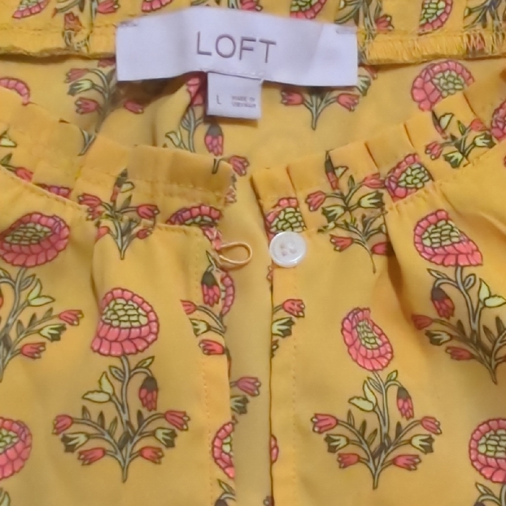 LOFT Peony Ruffle Split Neck Top, Large - Picture 7 of 12